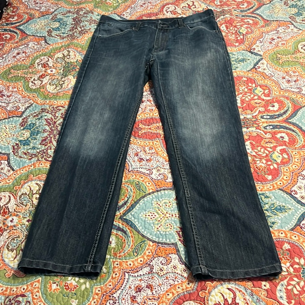 PD&C distressed jeans 34x32. Great condition